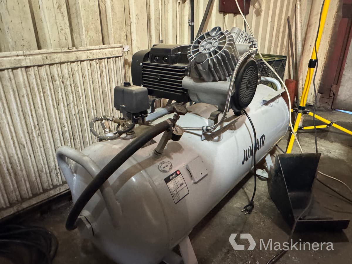 Kompressor Dana-tank A/S - Mobilní kompresor: obrázek 4 Kompressor Dana-tank A/S - Mobilní kompresor: obrázek 4