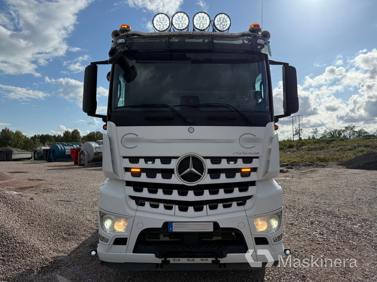 Lastväxlare Mercedes Arocs 2551 - Hákový nosič kontejnerů: obrázek 2 Lastväxlare Mercedes Arocs 2551 - Hákový nosič kontejnerů: obrázek 2