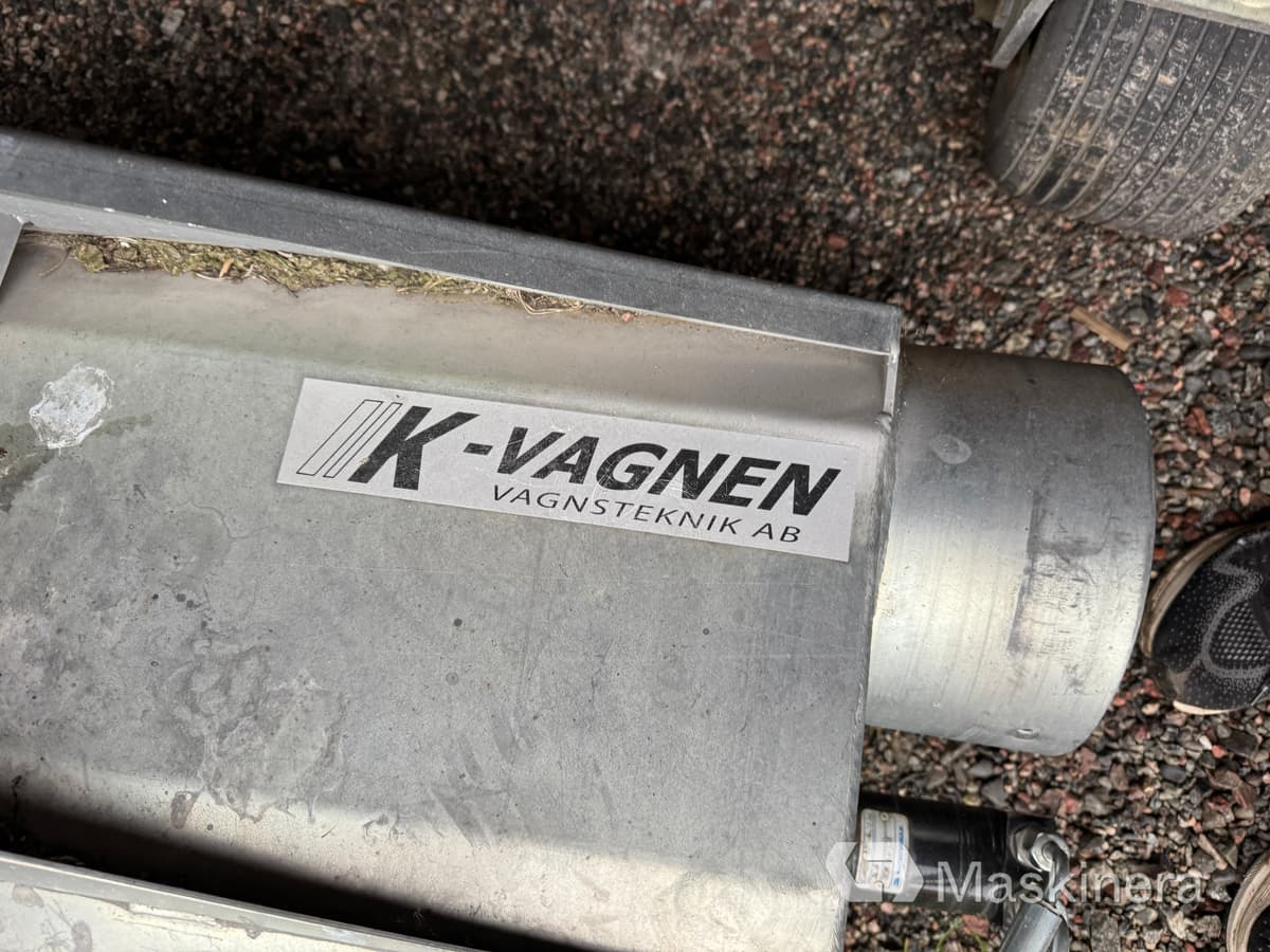 Lövborste K-Vagnen K-Sugen - Úklidový stroj: obrázek 5 Lövborste K-Vagnen K-Sugen - Úklidový stroj: obrázek 5