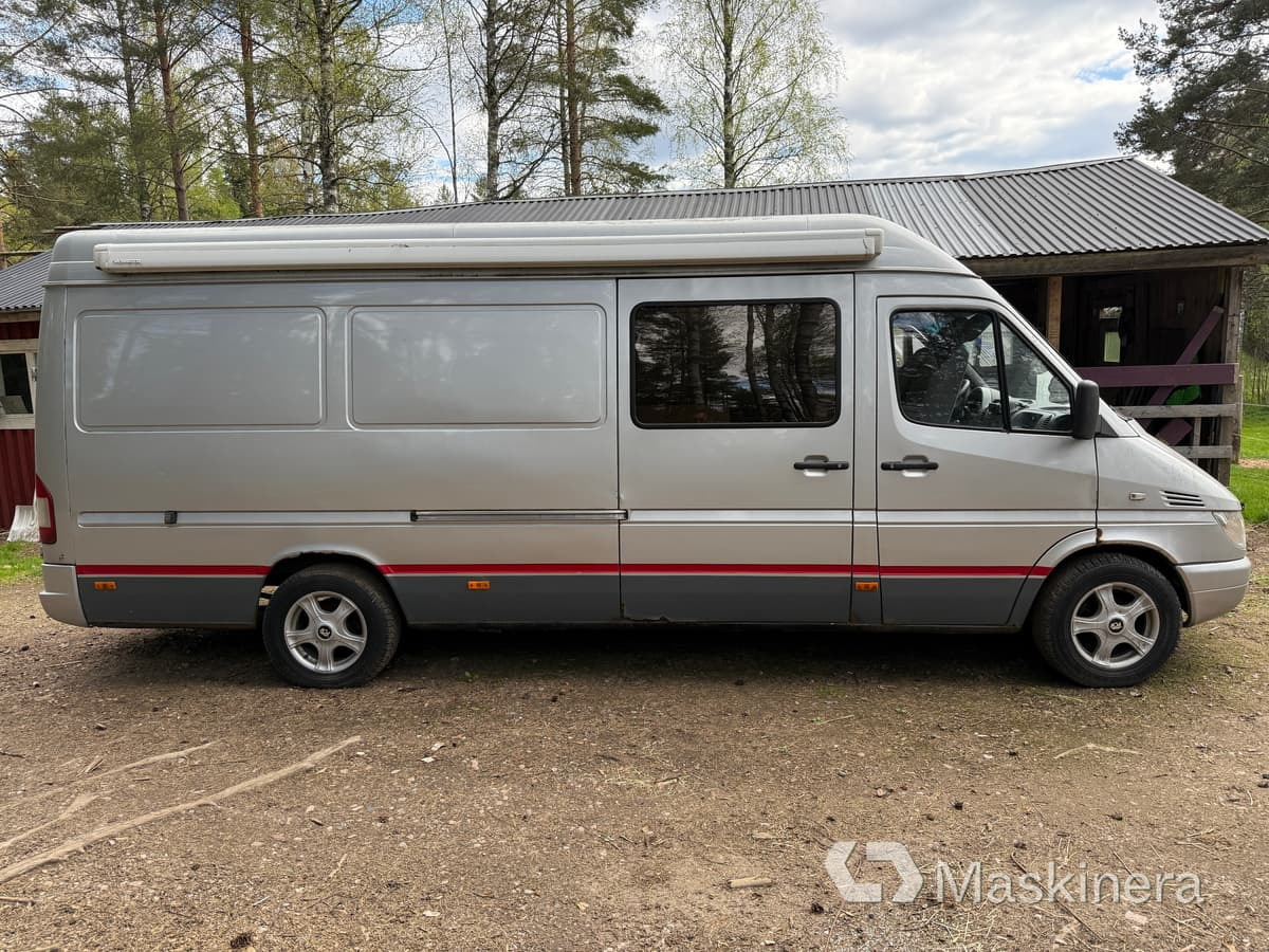 Mercedes Benz Sprinter 313 CDI / Crossbuss (Rep. objekt) - Furgon: obrázek 4 Mercedes Benz Sprinter 313 CDI / Crossbuss (Rep. objekt) - Furgon: obrázek 4