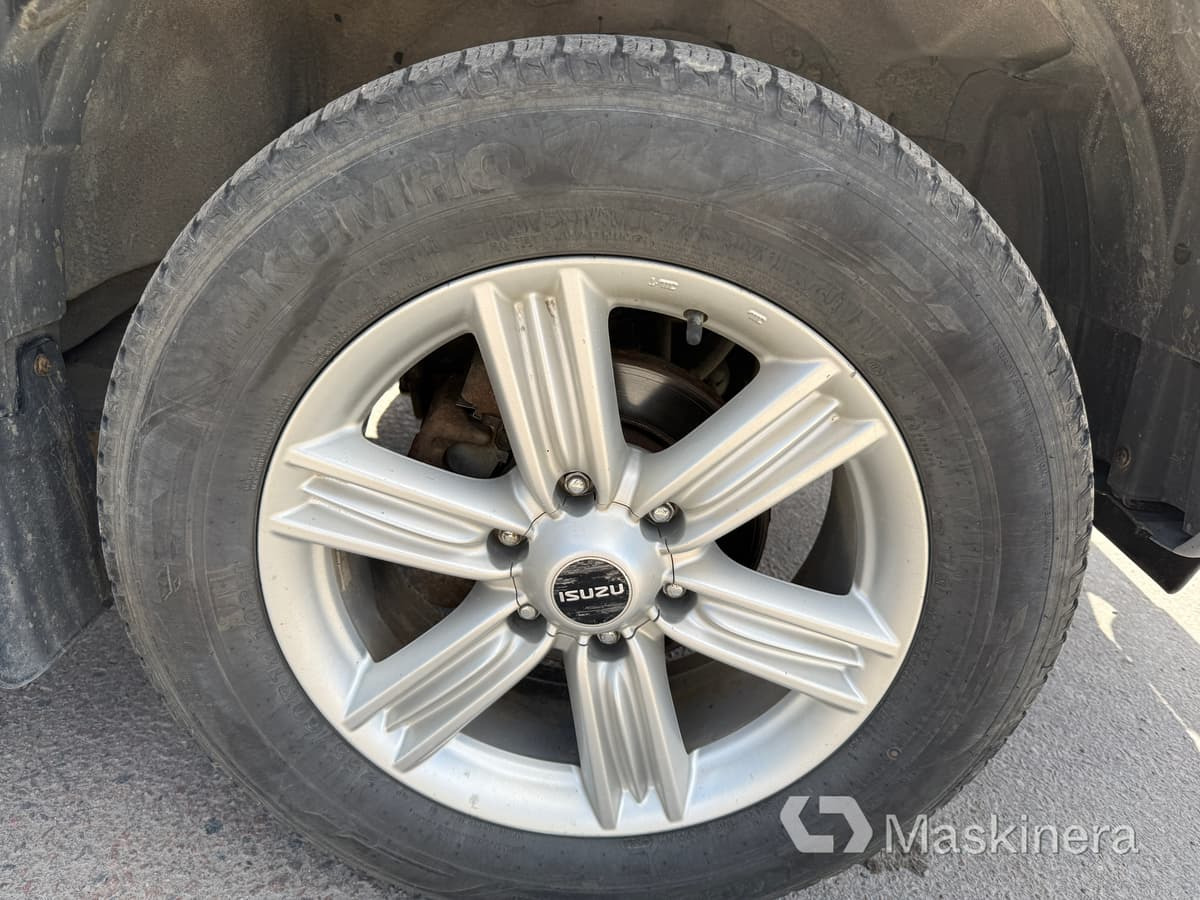 Malá dodávka Pickup Isuzu D-max Craftsman 4X4: obrázek 40