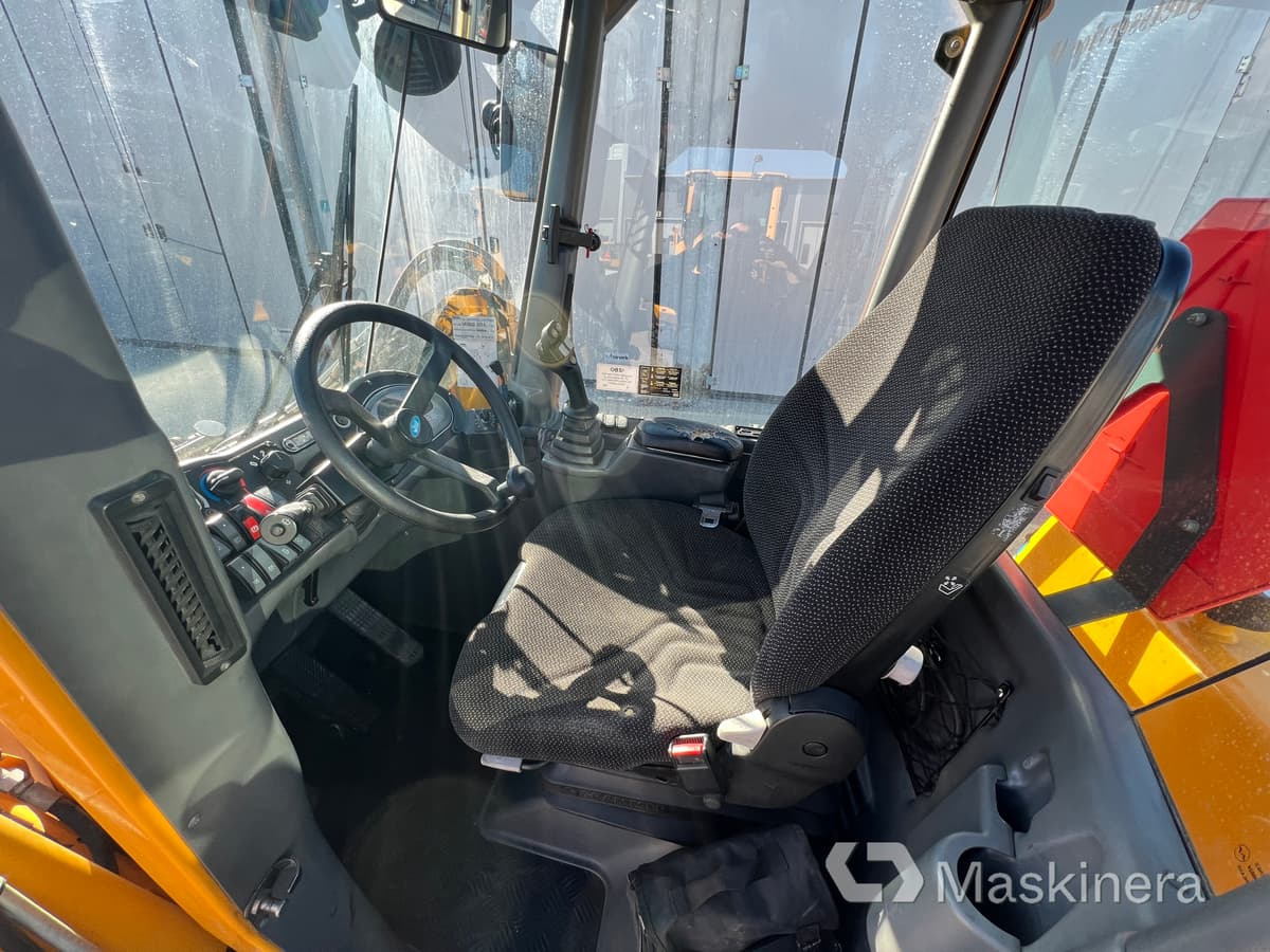 Kolový nakladač Redskapsbärare Wille 355B: obrázek 42