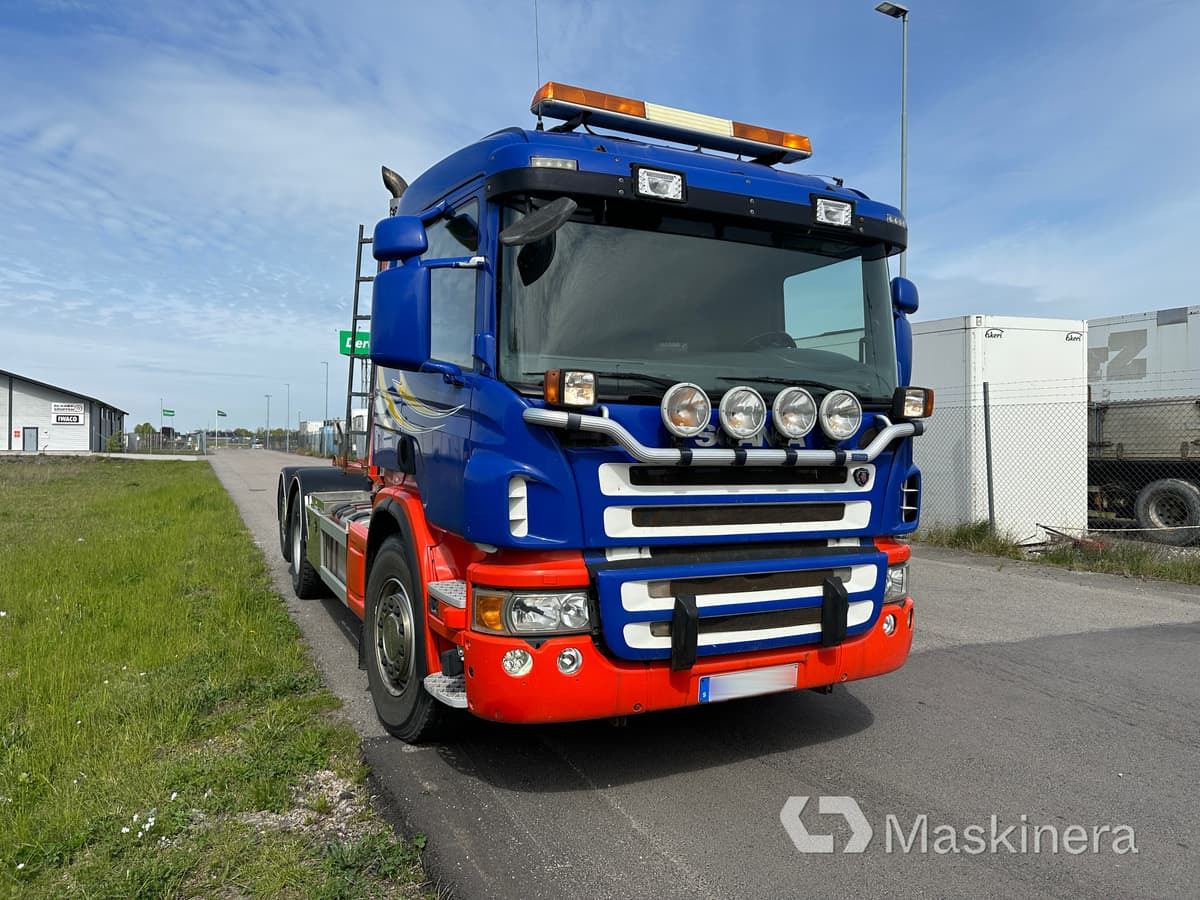 Scania P400LB6X2*4HNB Lastväxlare Scania P400 6X2*4 - Hákový nosič kontejnerů: obrázek 3 Scania P400LB6X2*4HNB Lastväxlare Scania P400 6X2*4 - Hákový nosič kontejnerů: obrázek 3