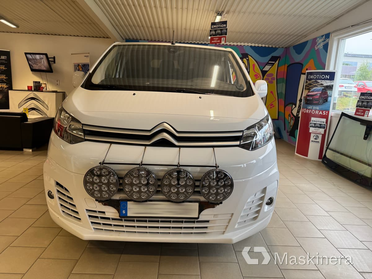 Skåpbil Citroën Jumpy - Malá dodávka: obrázek 2 Skåpbil Citroën Jumpy - Malá dodávka: obrázek 2