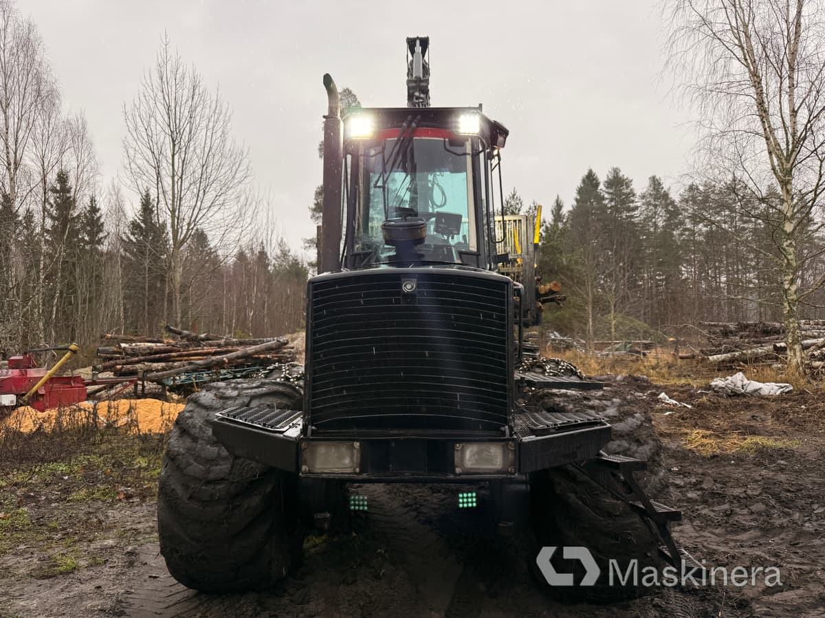 Skotare Valmet 890.1 - Vyvážecí souprava: obrázek 2 Skotare Valmet 890.1 - Vyvážecí souprava: obrázek 2