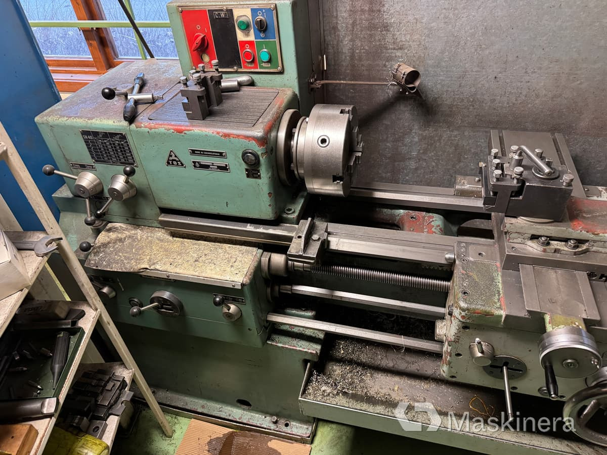 Svarv Tos Trencin SN 40 B med tillbehör - Soustruh na kov: obrázek 2 Svarv Tos Trencin SN 40 B med tillbehör - Soustruh na kov: obrázek 2