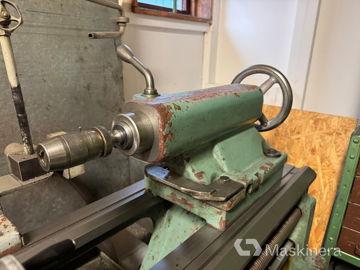 Svarv Tos Trencin SN 40 B med tillbehör - Soustruh na kov: obrázek 5 Svarv Tos Trencin SN 40 B med tillbehör - Soustruh na kov: obrázek 5