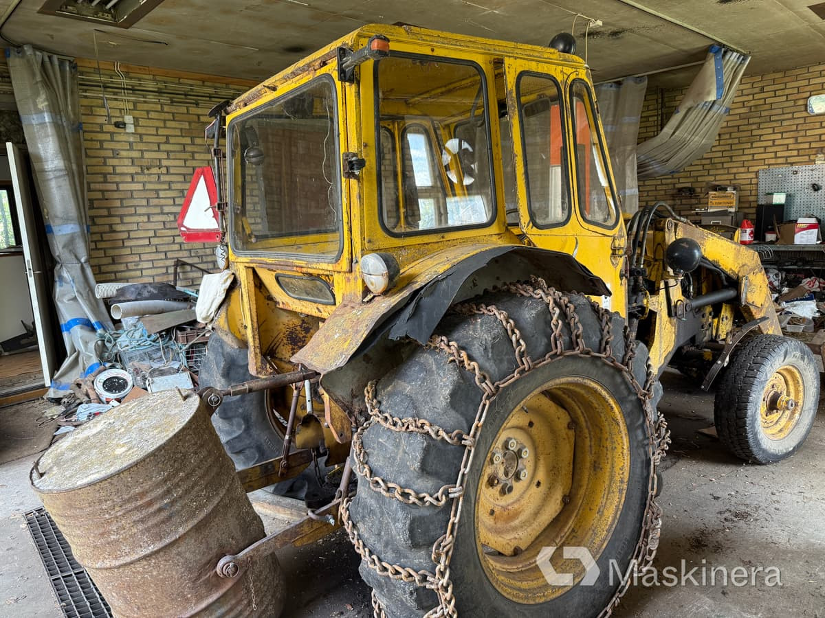 Traktor Volvo BM 400 med lastare (Rep. objekt) - Traktor: obrázek 5 Traktor Volvo BM 400 med lastare (Rep. objekt) - Traktor: obrázek 5