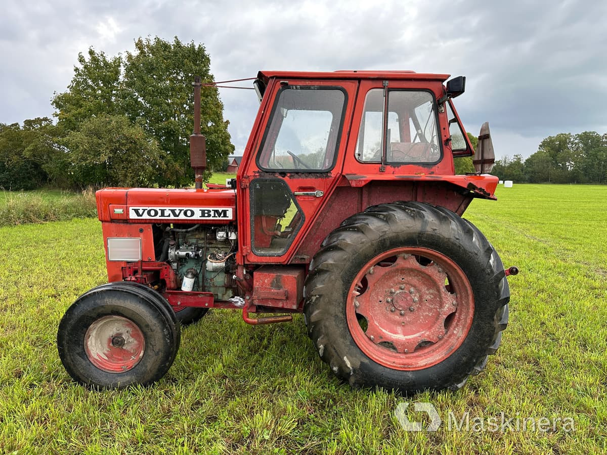 Traktor Volvo BM T 500 - Traktor: obrázek 2 Traktor Volvo BM T 500 - Traktor: obrázek 2