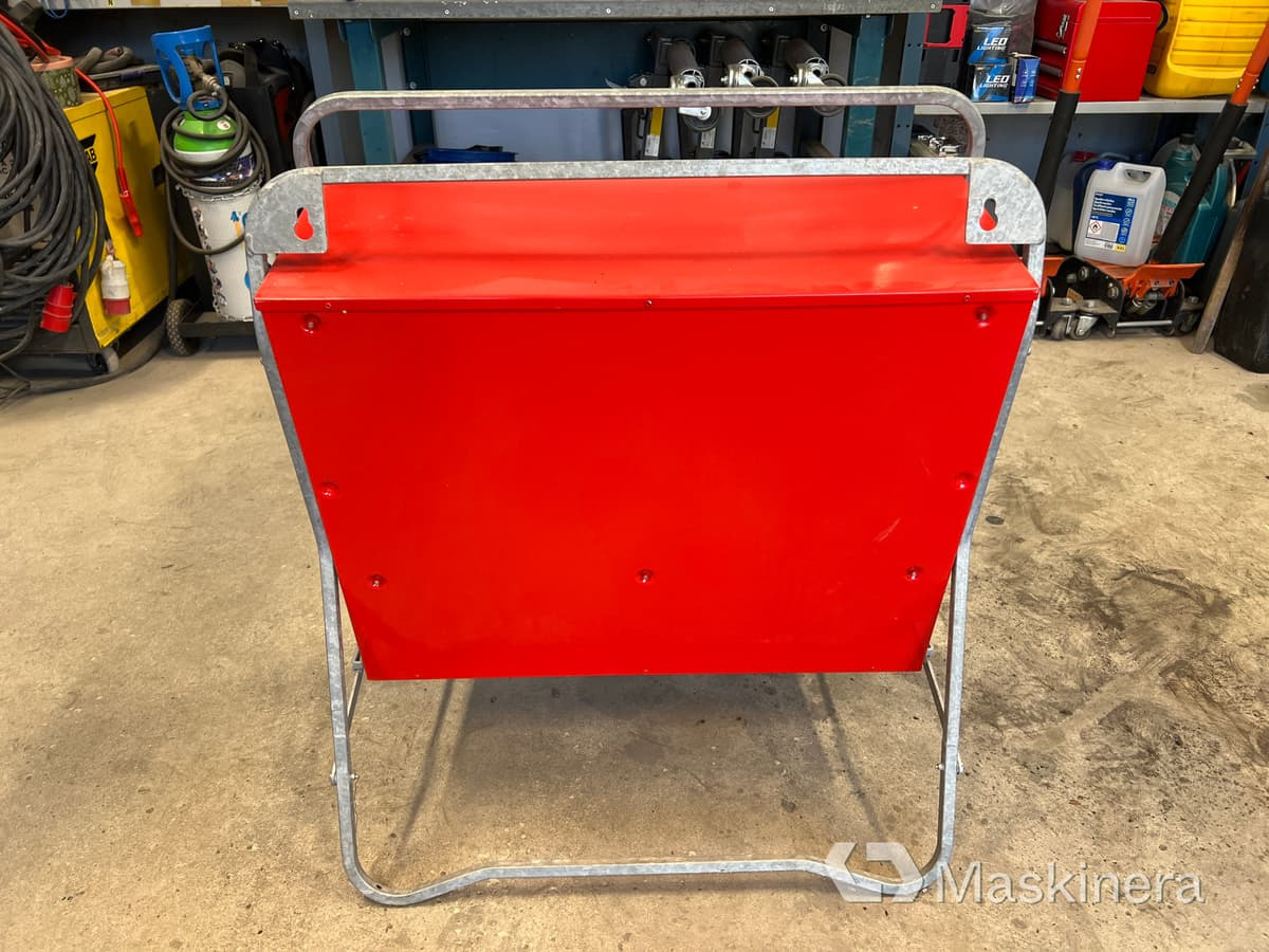 Undercentral Garo U63 - Elektrický generátor: obrázek 2 Undercentral Garo U63 - Elektrický generátor: obrázek 2