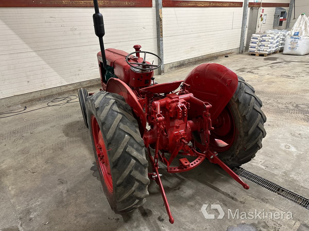 Veterantraktor Volvo BM 320 - Traktor: obrázek 5 Veterantraktor Volvo BM 320 - Traktor: obrázek 5