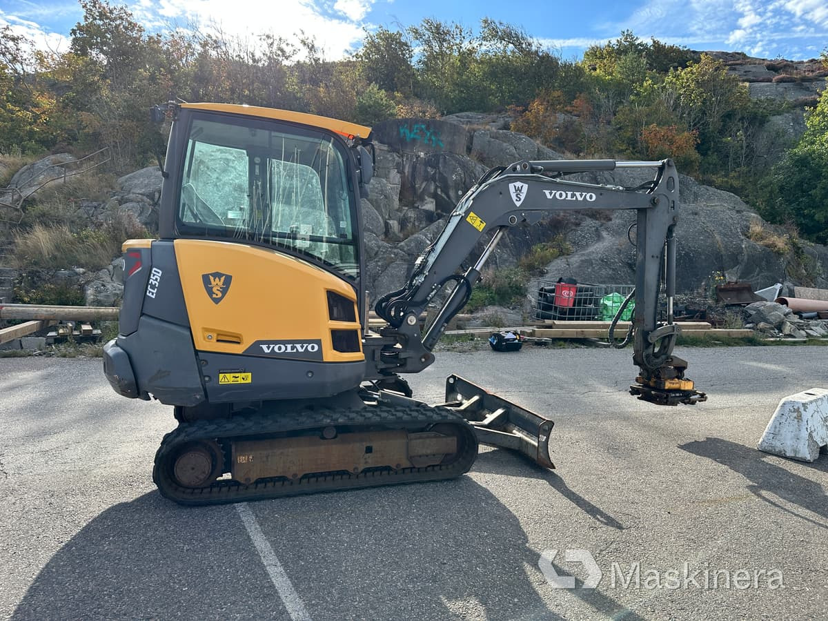 Pásové rýpadlo Volvo EC35D  Grävmaskin Volvo EC35D: obrázek 6