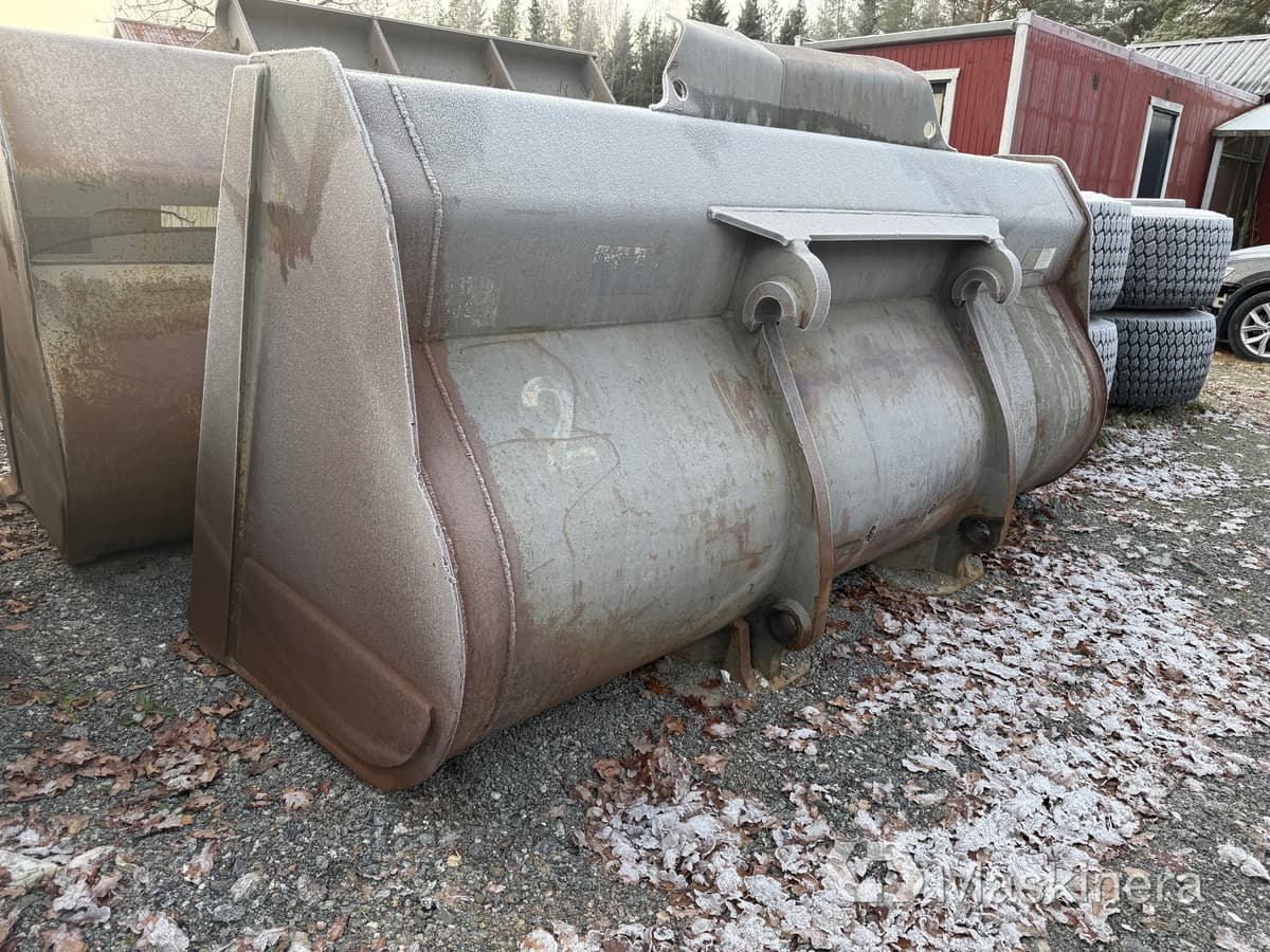 Volvo Equipments 93713S Volvo Hjullastarskopa Tandad stor stora BM - Nakládací lžíce: obrázek 1 Volvo Equipments 93713S Volvo Hjullastarskopa Tandad stor stora BM - Nakládací lžíce: obrázek 1