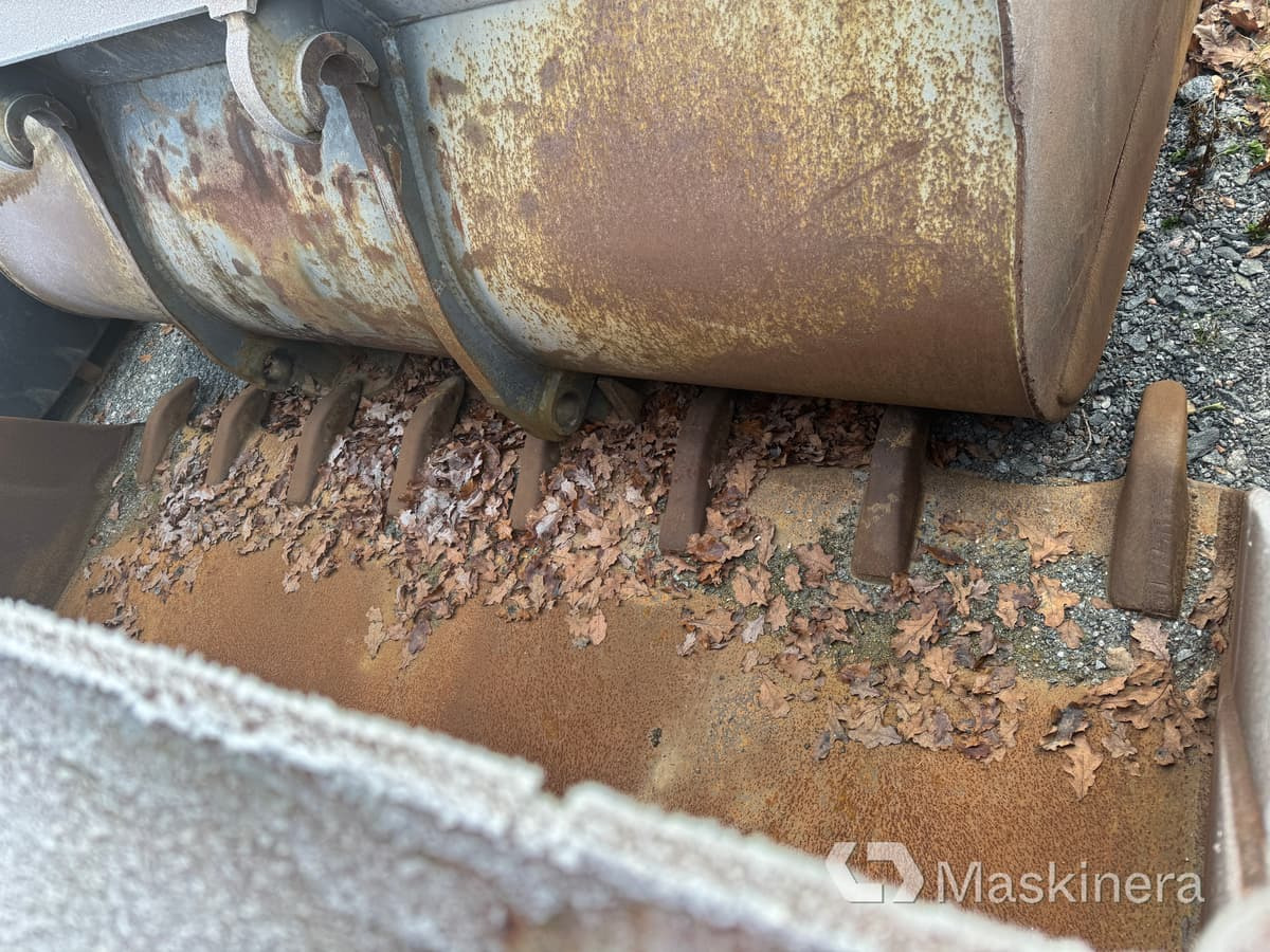 Volvo Equipments 93713S Volvo Hjullastarskopa Tandad stor stora BM - Nakládací lžíce: obrázek 5 Volvo Equipments 93713S Volvo Hjullastarskopa Tandad stor stora BM - Nakládací lžíce: obrázek 5