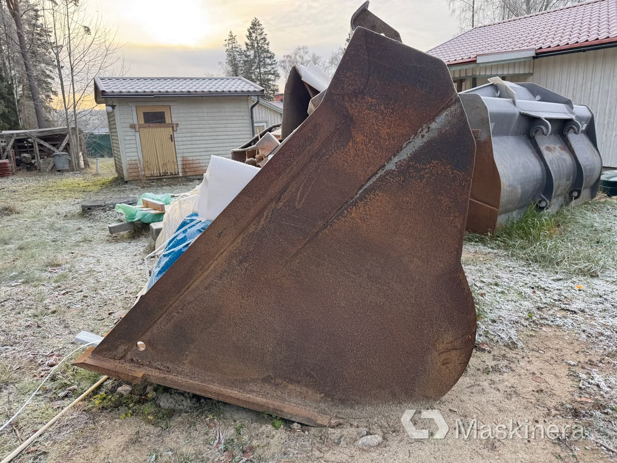 Volvo Equipments Hjullastarskopa Hardox botten - Nakládací lžíce: obrázek 2 Volvo Equipments Hjullastarskopa Hardox botten - Nakládací lžíce: obrázek 2