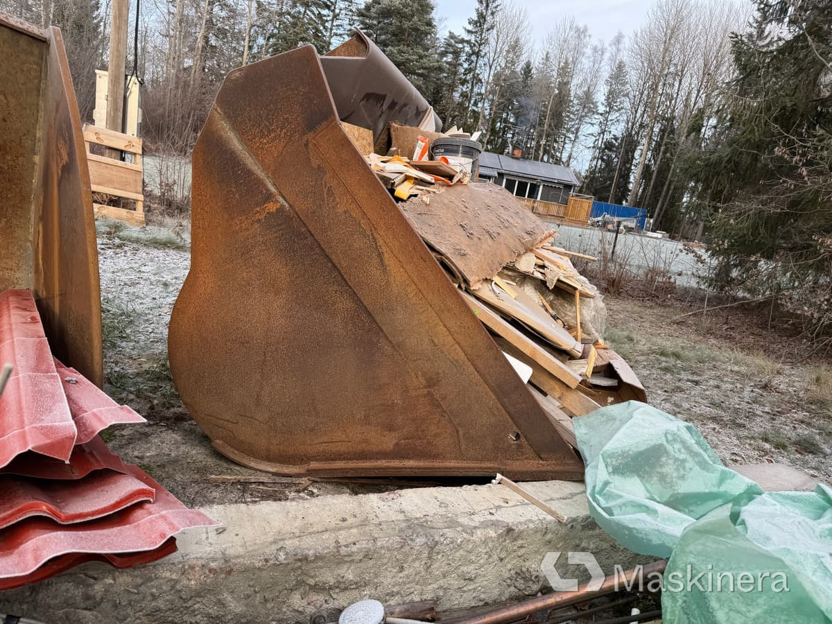 Volvo Equipments Hjullastarskopa Hardox botten - Nakládací lžíce: obrázek 4 Volvo Equipments Hjullastarskopa Hardox botten - Nakládací lžíce: obrázek 4