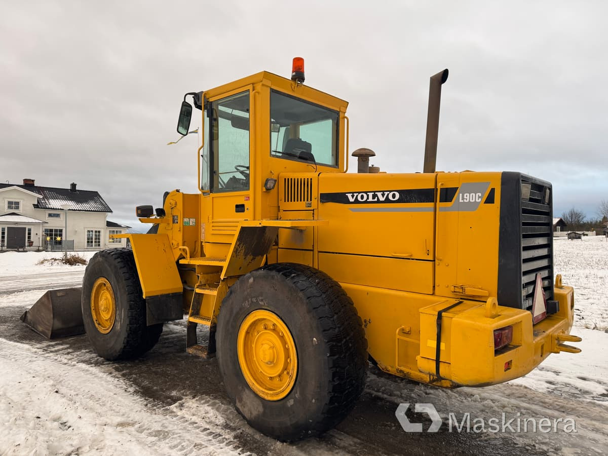 Volvo L90 C Hjullastare Volvo L90C med skopa - Kolový nakladač: obrázek 3 Volvo L90 C Hjullastare Volvo L90C med skopa - Kolový nakladač: obrázek 3
