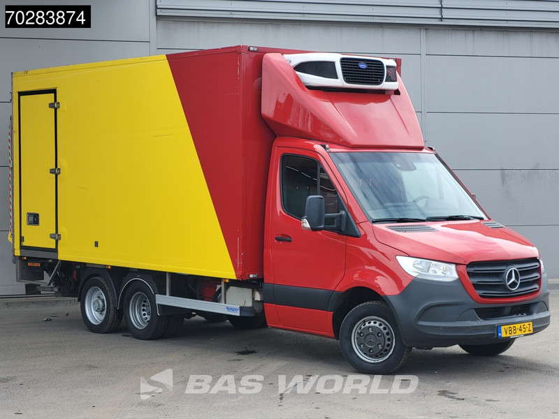 Mercedes-Benz BE-Oplegger BE Combi Bi-Temp Koelvries Automaat Luchtvering Carrier Pulsor 600MT D'Hollandia 1000KG Laadklep Airco MBUX Euro6 Koel Koeler Kü - Dodávka: obrázek 5 Mercedes-Benz BE-Oplegger BE Combi Bi-Temp Koelvries Automaat Luchtvering Carrier Pulsor 600MT D'Hollandia 1000KG Laadklep Airco MBUX Euro6 Koel Koeler Kü - Dodávka: obrázek 5
