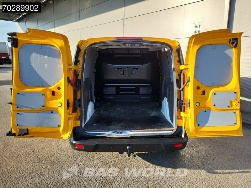 Ford Transit Connect 100PK L1H1 Navi Trekhaak Airco Cruise Camera Parkeersensoren Euro6 L1 3m3 Airco Trekhaak Cruise control - Furgon: obrázek 3 Ford Transit Connect 100PK L1H1 Navi Trekhaak Airco Cruise Camera Parkeersensoren Euro6 L1 3m3 Airco Trekhaak Cruise control - Furgon: obrázek 3