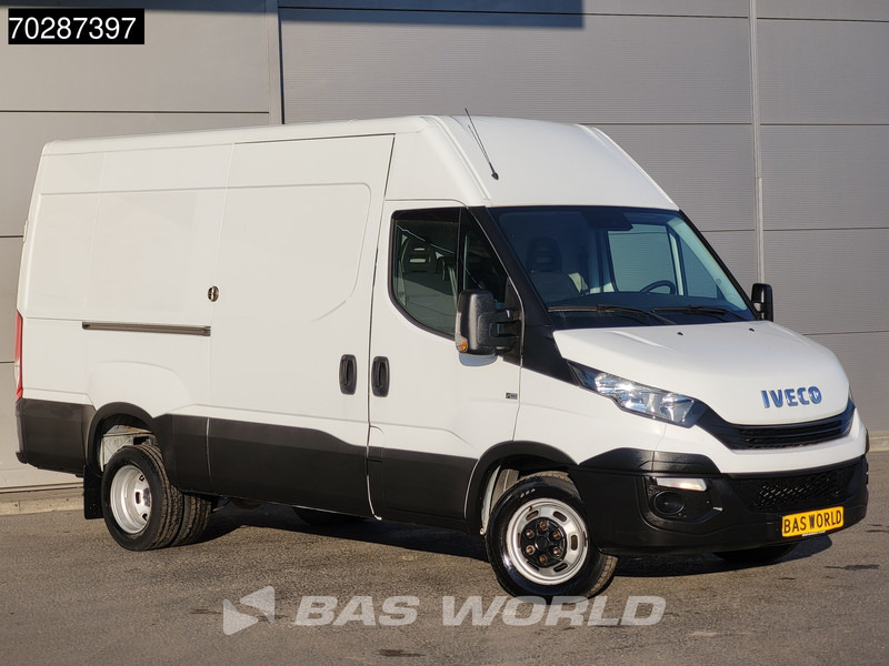 Iveco Daily 35C14 L2H2 Dubbellucht 3,5t Trekhaak Airco Cruise Euro6 L2 12m3 Airco Trekhaak Cruise control - Furgon: obrázek 5 Iveco Daily 35C14 L2H2 Dubbellucht 3,5t Trekhaak Airco Cruise Euro6 L2 12m3 Airco Trekhaak Cruise control - Furgon: obrázek 5