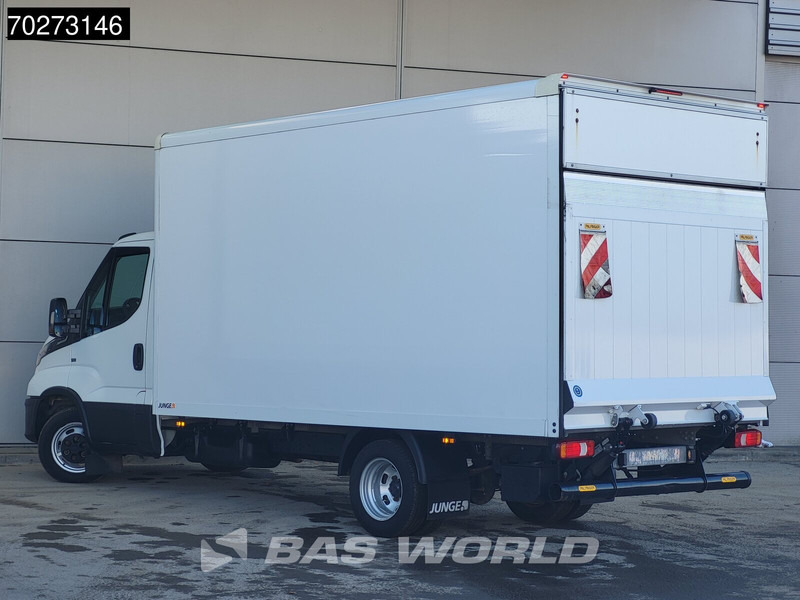Iveco Daily 35C16 Automaat Laadklep Bakwagen Airco Camera Dubbellucht Meubelbak Koffer 19m3 Airco - Dodávka skřín: obrázek 2 Iveco Daily 35C16 Automaat Laadklep Bakwagen Airco Camera Dubbellucht Meubelbak Koffer 19m3 Airco - Dodávka skřín: obrázek 2