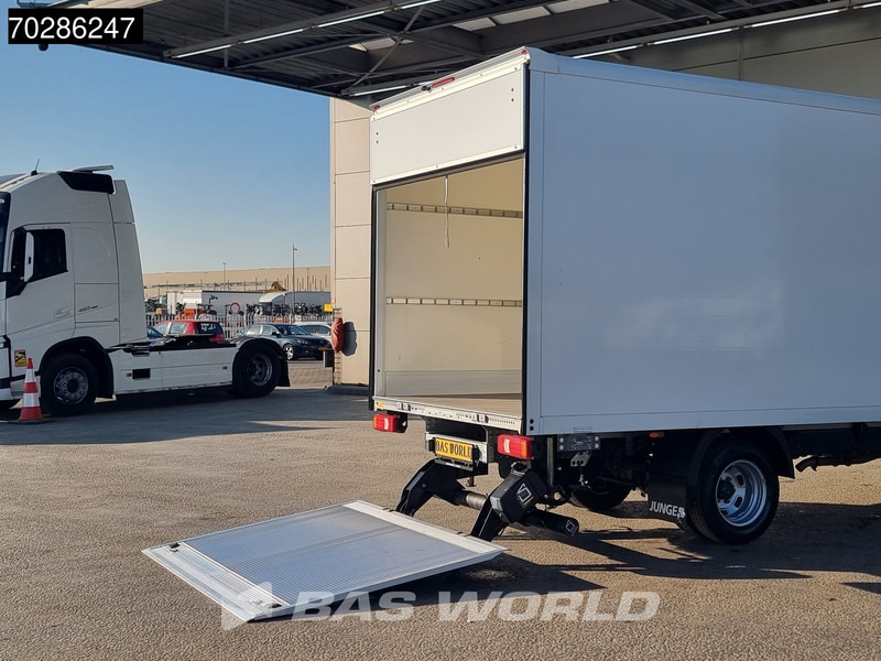 Iveco Daily 35C16 COMING SOON! Automaat Laadklep Bakwagen Dubbellucht Airco Camera Meubelbak Koffer 19m3 Airco - Dodávka skřín: obrázek 3 Iveco Daily 35C16 COMING SOON! Automaat Laadklep Bakwagen Dubbellucht Airco Camera Meubelbak Koffer 19m3 Airco - Dodávka skřín: obrázek 3