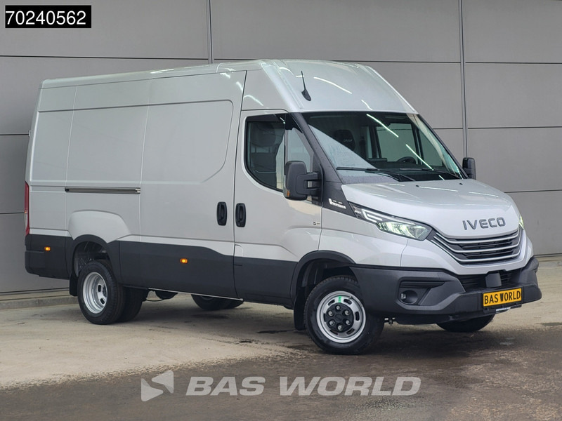 Iveco Daily 35C18 3.0L Automaat 2025-Model 180PK L2H2 Dubbellucht 3,5t Trekgewicht ACC Navi LED Airco Camera Euro6 L2 12m3 Airco - Furgon: obrázek 3 Iveco Daily 35C18 3.0L Automaat 2025-Model 180PK L2H2 Dubbellucht 3,5t Trekgewicht ACC Navi LED Airco Camera Euro6 L2 12m3 Airco - Furgon: obrázek 3