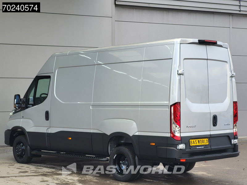 Iveco Daily 35C18 3.0L Black Edition Automaat 180PK L2H2 Dubbellucht 3,5t Trekgewicht ACC LED Navi Camera Parkeersensoren Euro6 L2 12m3 Airc - Furgon: obrázek 2 Iveco Daily 35C18 3.0L Black Edition Automaat 180PK L2H2 Dubbellucht 3,5t Trekgewicht ACC LED Navi Camera Parkeersensoren Euro6 L2 12m3 Airc - Furgon: obrázek 2