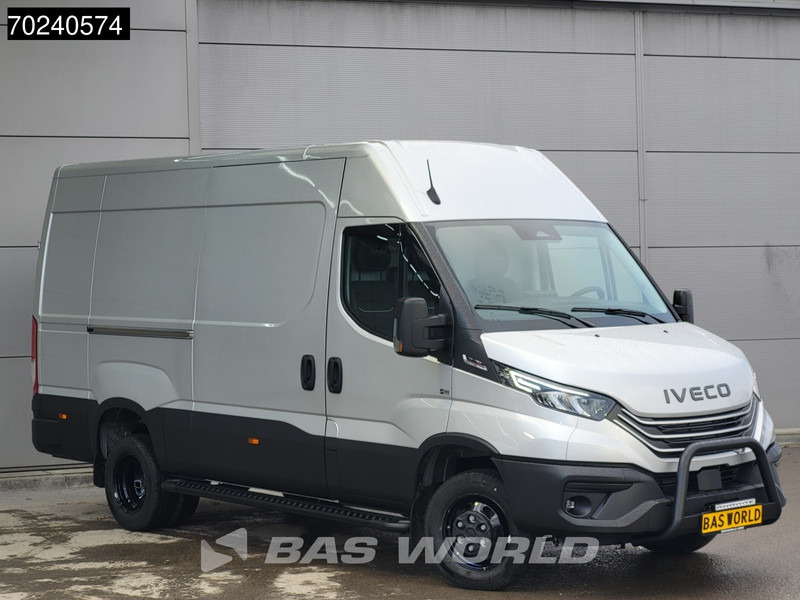 Iveco Daily 35C18 3.0L Black Edition Automaat 180PK L2H2 Dubbellucht 3,5t Trekgewicht ACC LED Navi Camera Parkeersensoren Euro6 L2 12m3 Airc - Furgon: obrázek 3 Iveco Daily 35C18 3.0L Black Edition Automaat 180PK L2H2 Dubbellucht 3,5t Trekgewicht ACC LED Navi Camera Parkeersensoren Euro6 L2 12m3 Airc - Furgon: obrázek 3