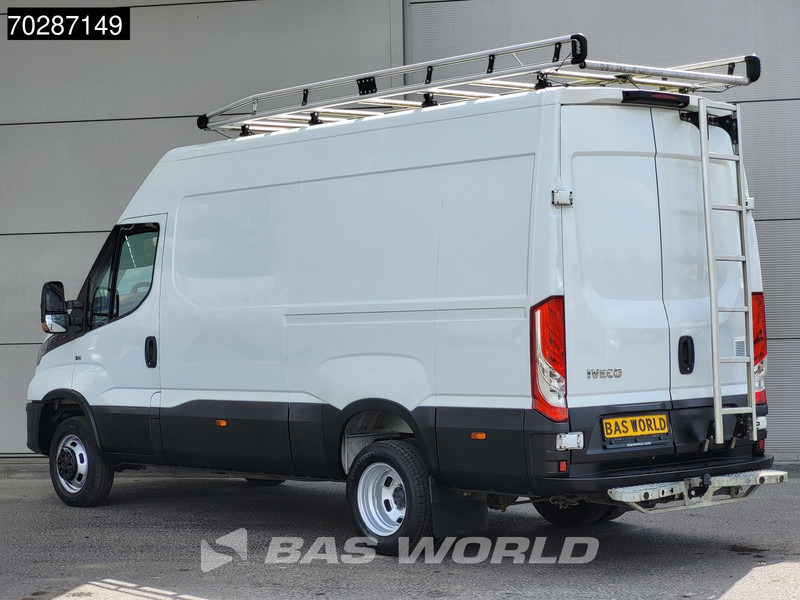 Iveco Daily 35C18 3.0L Dubbellucht L2H2 3,5t Trekhaak Navi Airco Cruise Camera Imperiaal Euro6 L2 12m3 Airco Trekhaak Cruise control - Furgon: obrázek 2 Iveco Daily 35C18 3.0L Dubbellucht L2H2 3,5t Trekhaak Navi Airco Cruise Camera Imperiaal Euro6 L2 12m3 Airco Trekhaak Cruise control - Furgon: obrázek 2