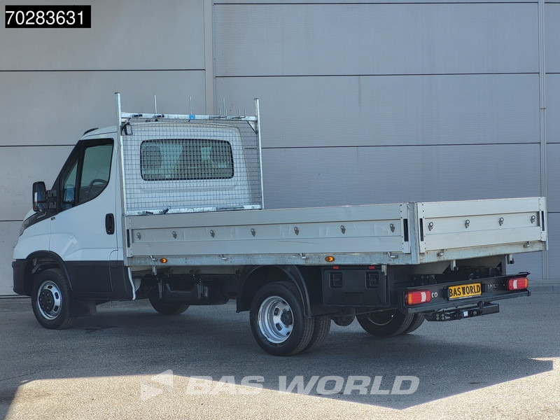 Iveco Daily 35C18 3.0L Open Laadbak Dubbellucht 3,5t Trekhaak Airco Cruise Camera Parkeersensoren Euro6 Meubelbak Koffer Airco Trekhaak Crui - Dodávka valník: obrázek 2 Iveco Daily 35C18 3.0L Open Laadbak Dubbellucht 3,5t Trekhaak Airco Cruise Camera Parkeersensoren Euro6 Meubelbak Koffer Airco Trekhaak Crui - Dodávka valník: obrázek 2