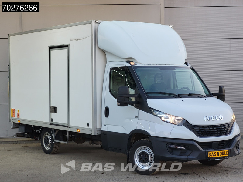 Iveco Daily 35S14 Automaat Laadklep Bakwagen Zijdeur Airco Cruise Meubelbak Koffer Airco Cruise control - Dodávka skřín: obrázek 3 Iveco Daily 35S14 Automaat Laadklep Bakwagen Zijdeur Airco Cruise Meubelbak Koffer Airco Cruise control - Dodávka skřín: obrázek 3