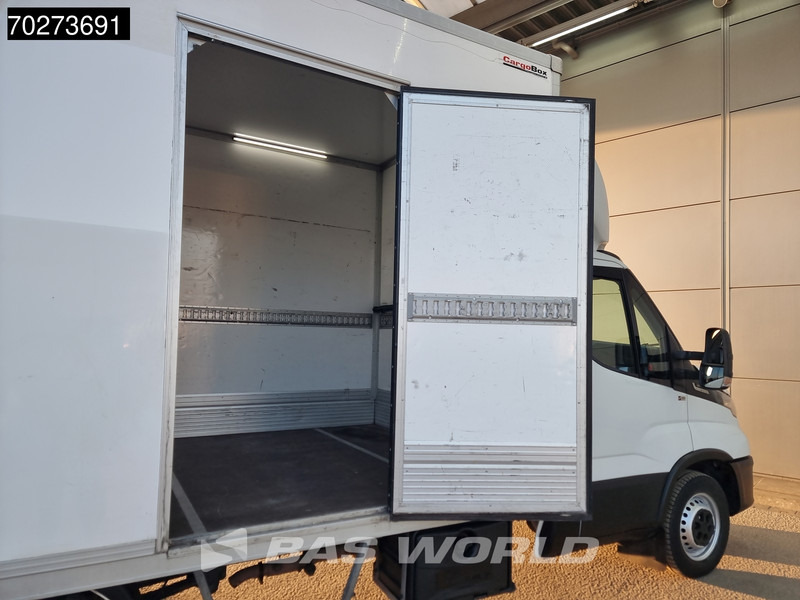 Iveco Daily 35S14 Automaat Laadklep Zijdeur Bakwagen Airco Cruise Meubelbak Koffer 20m3 Airco Cruise control - Dodávka skřín: obrázek 3 Iveco Daily 35S14 Automaat Laadklep Zijdeur Bakwagen Airco Cruise Meubelbak Koffer 20m3 Airco Cruise control - Dodávka skřín: obrázek 3