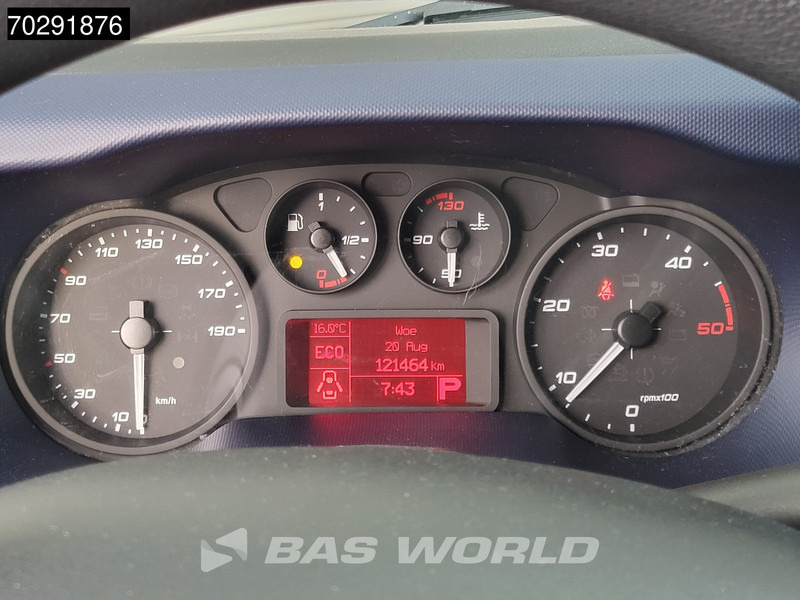 Dodávka skřín Iveco Daily 35S15 Automaat Laadklep Bakwagen 150PK Airco Euro6 Meubelbak Koffer 19m3 Airco: obrázek 17 Dodávka skřín Iveco Daily 35S15 Automaat Laadklep Bakwagen 150PK Airco Euro6 Meubelbak Koffer 19m3 Airco: obrázek 17