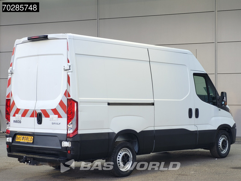 Iveco Daily 35S15 L2H2 3,5t Trekhaak Airco Euro6 L2 12m3 Airco Trekhaak - Furgon: obrázek 5 Iveco Daily 35S15 L2H2 3,5t Trekhaak Airco Euro6 L2 12m3 Airco Trekhaak - Furgon: obrázek 5