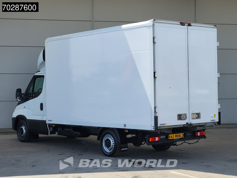 Iveco Daily 35S16 Automaat Bakwagen Achterdeuren 160PK Airco Camera Euro6 Meubelbak Koffer 21m3 Airco - Dodávka skřín: obrázek 2 Iveco Daily 35S16 Automaat Bakwagen Achterdeuren 160PK Airco Camera Euro6 Meubelbak Koffer 21m3 Airco - Dodávka skřín: obrázek 2