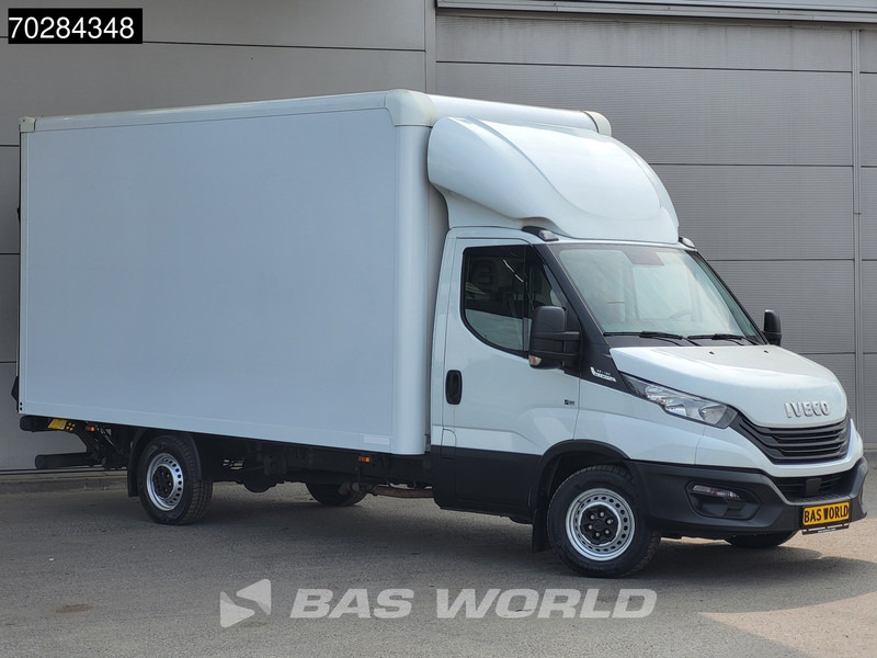 Iveco Daily 35S16 Automaat Laadklep Bakwagen 160PK Airco Camera Euro6 Meubelbak Koffer 21m3 Airco - Dodávka skřín: obrázek 5 Iveco Daily 35S16 Automaat Laadklep Bakwagen 160PK Airco Camera Euro6 Meubelbak Koffer 21m3 Airco - Dodávka skřín: obrázek 5