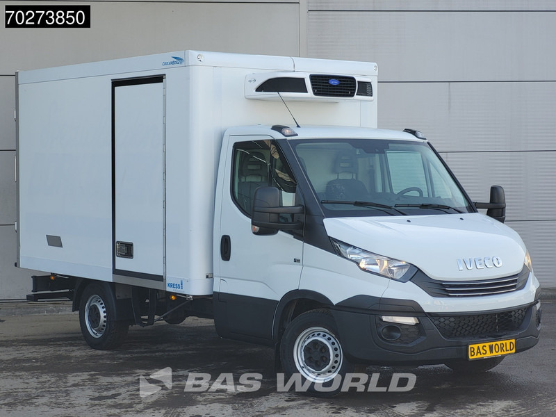 Iveco Daily 35S16 Koelwagen Automaat Carrier Pulsar 400 380V Stekker Airco Cruise Camera Koel Koeler Kühlwagen Kühlkoffer 12m3 Airco Cruise - Chladící dodávka: obrázek 2 Iveco Daily 35S16 Koelwagen Automaat Carrier Pulsar 400 380V Stekker Airco Cruise Camera Koel Koeler Kühlwagen Kühlkoffer 12m3 Airco Cruise - Chladící dodávka: obrázek 2