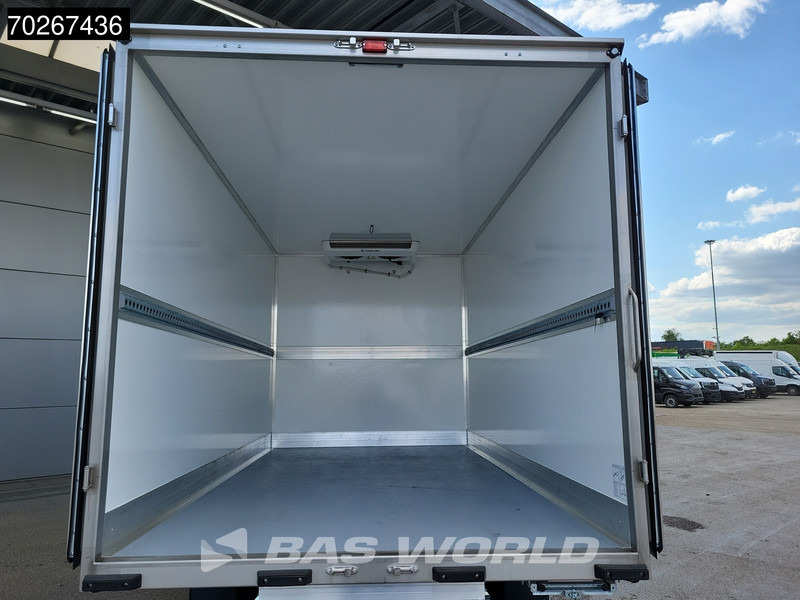 Iveco Daily 35S18 3.0L Koelwagen Thermoking C-250 LED ACC Navi Airco Koel Koeler Kühl Kühler Bakwagen Kühlkoffer 17m3 Airco - Chladící dodávka: obrázek 3 Iveco Daily 35S18 3.0L Koelwagen Thermoking C-250 LED ACC Navi Airco Koel Koeler Kühl Kühler Bakwagen Kühlkoffer 17m3 Airco - Chladící dodávka: obrázek 3