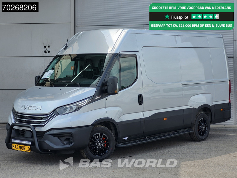 Iveco Daily 35S21 3.0L Automaat Black Edition L2H2 LED ACC Airco Camera 3,5t Trekgewicht Parkeersensoren L2 12m3 Airco - Furgon: obrázek 1 Iveco Daily 35S21 3.0L Automaat Black Edition L2H2 LED ACC Airco Camera 3,5t Trekgewicht Parkeersensoren L2 12m3 Airco - Furgon: obrázek 1