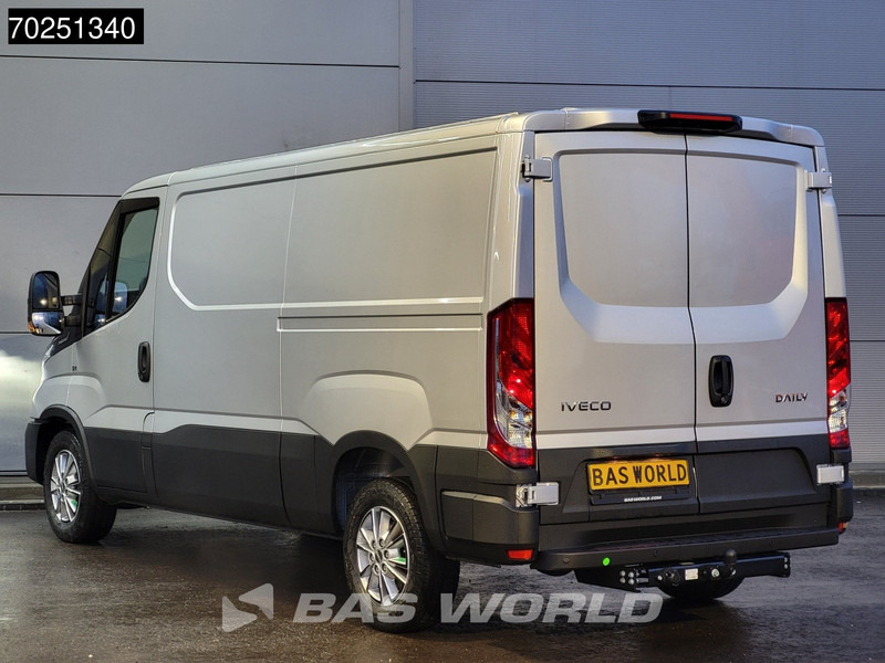 Iveco Daily 35S21 3.0L Automaat L2H1 210PK Laag Dak 2025-Model 3,5t Trekhaak ACC Navi LED Camera Parkeersensoren Euro6 L2 8m3 Airco Trekhaak - Furgon: obrázek 5 Iveco Daily 35S21 3.0L Automaat L2H1 210PK Laag Dak 2025-Model 3,5t Trekhaak ACC Navi LED Camera Parkeersensoren Euro6 L2 8m3 Airco Trekhaak - Furgon: obrázek 5