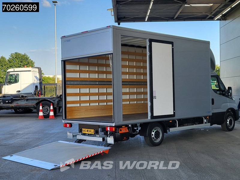 Iveco Daily 35S21 3.0L Automaat Laadklep Zijdeur 210PK 2025-Model Dubbellucht ACC LED CarPlay Lat om Lat D'Hollandia 3,5t Trekvermogen Euro6 - Dodávka skřín: obrázek 3 Iveco Daily 35S21 3.0L Automaat Laadklep Zijdeur 210PK 2025-Model Dubbellucht ACC LED CarPlay Lat om Lat D'Hollandia 3,5t Trekvermogen Euro6 - Dodávka skřín: obrázek 3