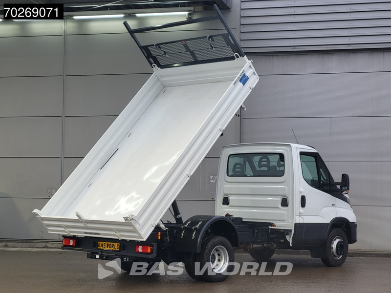 Iveco Daily 60C16 3.0L 3 zijdige Meiller Kipper Airco Cruise Trekhaak Tipper Benne Kieper 2m3 Airco Trekhaak Cruise control - Dodávka sklápěč: obrázek 2 Iveco Daily 60C16 3.0L 3 zijdige Meiller Kipper Airco Cruise Trekhaak Tipper Benne Kieper 2m3 Airco Trekhaak Cruise control - Dodávka sklápěč: obrázek 2