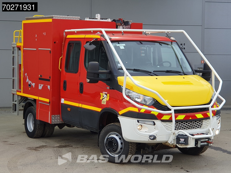 Iveco Daily 70C17 4x4 Achleitner Firetruck Brandweerwagen AWD Allrad Camper 1200liter Airco Dubbel cabine Trekhaak Cruise control - Pohotovostní vůz: obrázek 3 Iveco Daily 70C17 4x4 Achleitner Firetruck Brandweerwagen AWD Allrad Camper 1200liter Airco Dubbel cabine Trekhaak Cruise control - Pohotovostní vůz: obrázek 3