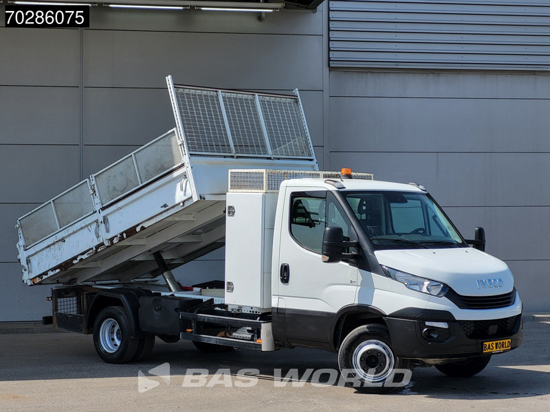 Iveco Daily 72C18 3.0L Kipper Dubbellucht 3,5t Trekhaak Airco Cruise Euro6 Tipper Benne Kieper 7m3 Airco Trekhaak Cruise control - Dodávka sklápěč: obrázek 3 Iveco Daily 72C18 3.0L Kipper Dubbellucht 3,5t Trekhaak Airco Cruise Euro6 Tipper Benne Kieper 7m3 Airco Trekhaak Cruise control - Dodávka sklápěč: obrázek 3
