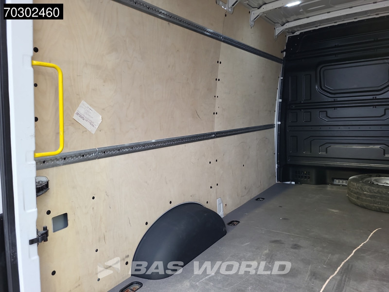 Furgon, Elektrická dodávka MAN eTGE 3.140 Elektrisch 115km WLTP 35,8kWh LED Navi Airco Cruise Camera Parkeersensoren v+a Airco Cruise control: obrázek 8 Furgon, Elektrická dodávka MAN eTGE 3.140 Elektrisch 115km WLTP 35,8kWh LED Navi Airco Cruise Camera Parkeersensoren v+a Airco Cruise control: obrázek 8