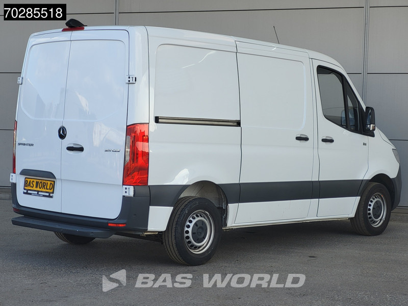 Mercedes-Benz Sprinter 211 CDI L1H1 Airco Cruise Camera Parkeersensoren MBUX CarPlay Euro6 L1 8m3 Airco Cruise control - Malá dodávka: obrázek 5 Mercedes-Benz Sprinter 211 CDI L1H1 Airco Cruise Camera Parkeersensoren MBUX CarPlay Euro6 L1 8m3 Airco Cruise control - Malá dodávka: obrázek 5
