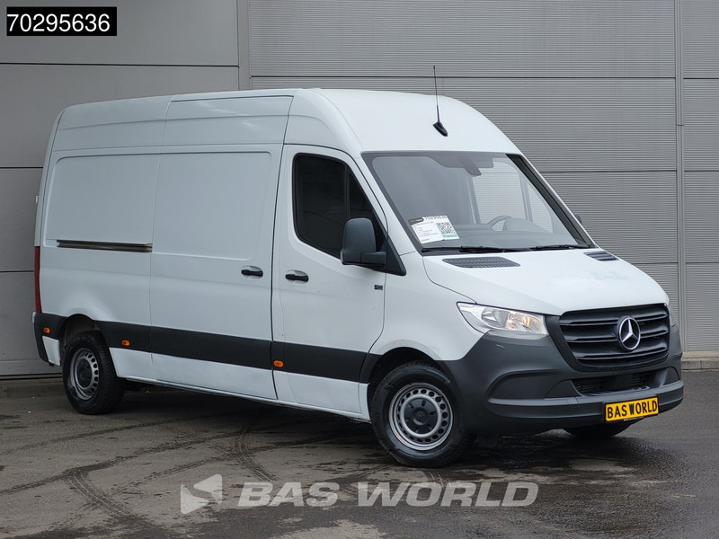 Mercedes-Benz Sprinter 311 CDI L2H2 Airco Cruise MBUX CarPlay Euro6 L2 12m3 Airco Cruise control - Malá dodávka: obrázek 3 Mercedes-Benz Sprinter 311 CDI L2H2 Airco Cruise MBUX CarPlay Euro6 L2 12m3 Airco Cruise control - Malá dodávka: obrázek 3