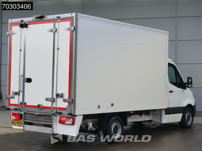 Mercedes-Benz Sprinter 314 CDI Automaat Bakwagen Gekoeld Thermo King V200 MAX Airco Camera Parkeersensoren Euro6 Koeler Koelwagen Kühlwagen Kühlkoffer - Chladící dodávka: obrázek 5 Mercedes-Benz Sprinter 314 CDI Automaat Bakwagen Gekoeld Thermo King V200 MAX Airco Camera Parkeersensoren Euro6 Koeler Koelwagen Kühlwagen Kühlkoffer - Chladící dodávka: obrázek 5