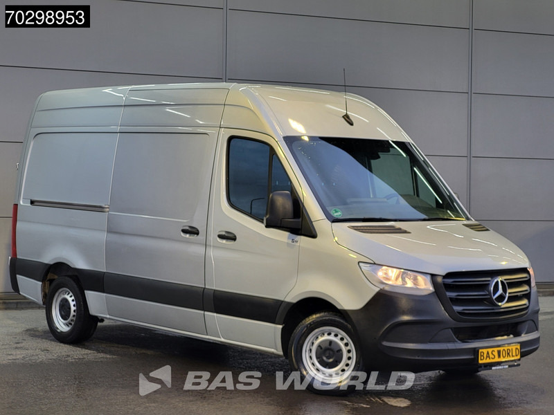Mercedes-Benz Sprinter 315 CDI Automaat L2H2 150PK Airco Camera Parkeersensoren MBUX CarPlay Euro6 L2 12m3 Airco - Malá dodávka: obrázek 3 Mercedes-Benz Sprinter 315 CDI Automaat L2H2 150PK Airco Camera Parkeersensoren MBUX CarPlay Euro6 L2 12m3 Airco - Malá dodávka: obrázek 3